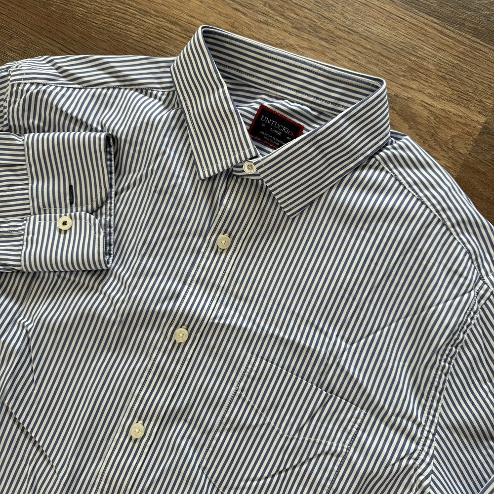 Untuckit Blue White Striped Men's Button Up Shirt Sz L‎ Nylon Blend Casual